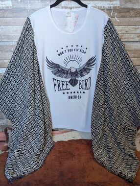 New Handcrafted Free Bird Graphic Boho Bat Winged Sleeves Top
